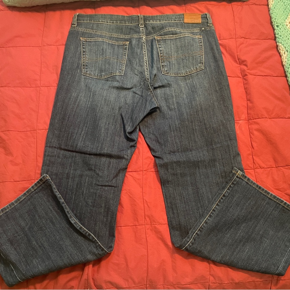 Lucky Brand
Women’s Jeans